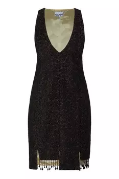 Черное платье без рукавов