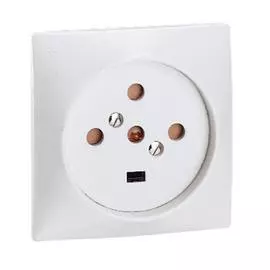 Legrand Розетка встраиваемая 3P+N+E 20А