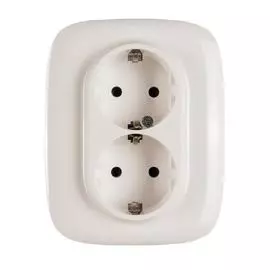 Legrand Valena ALLURE DIY Сл.кость Розетка 2-ая с/з с защитными шторками, безвинт.зажим