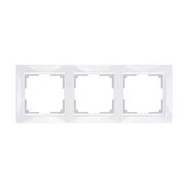 Рамка на 3 поста белая, basic WL03-Frame-03