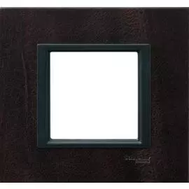 SE Unica Class Темная Кожа Рамка 1-ая