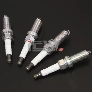 10 шт./лот Лазерная иридиевая Свеча зажигания ILKAR7L11 / PE5R-18-110 PE5R18110 ILKAR7K11S DILKAR7G11GS No.94124 ILKAR7L-11