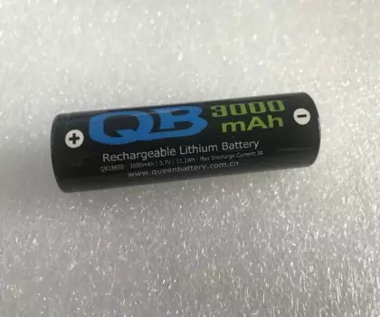 Аккумуляторная батарея QB 200 QB18650 18650 ма ч, 3000 В, 3,7 шт./лот, бесплатная доставка