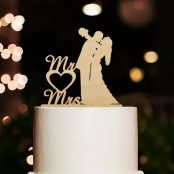 Акриловый топпер для свадебного торта Mr & Mrs