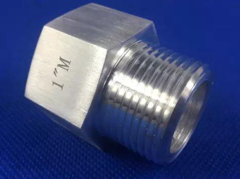 Алюминиевый переходник с наружной резьбой NPT 1 "(DN25) на наружную резьбу NPT 1" (DN25)