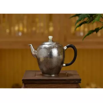 Чайник из серебра 999 пробы в стиле ретро, 150 мл