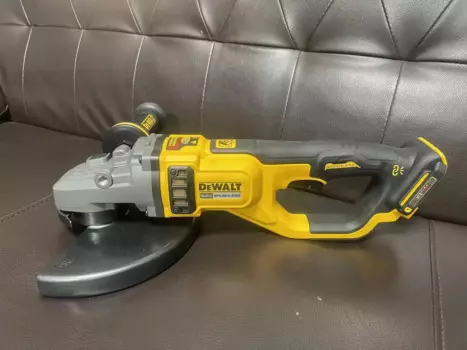 Dewalt DCG460NK 54v XR Flexvolt 230 мм бесщеточная угловая шлифовальная машина, почти новая, только инструмент