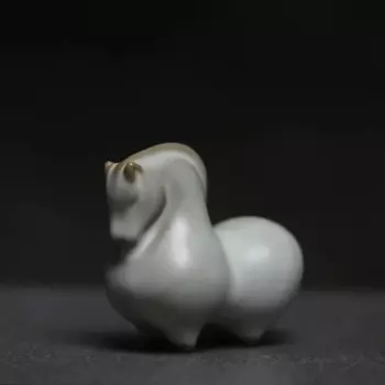 Керамическая статуэтка пони JINGDE TEA SET