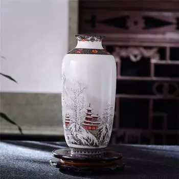 Керамическая ваза Цзиндэчжэнь