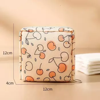 Косметичка eTya с мультяшными героями