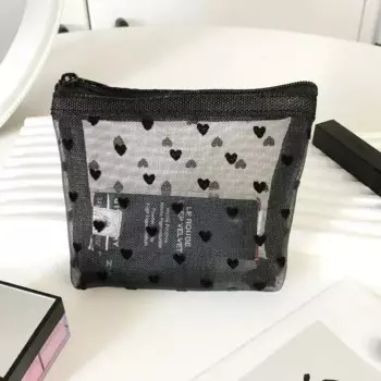 Косметичка eTya сердечком из полиэстера