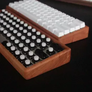 Механическая клавиатура с деревянной подсветкой Cherry GH60, совместимая с 60/61/63/64