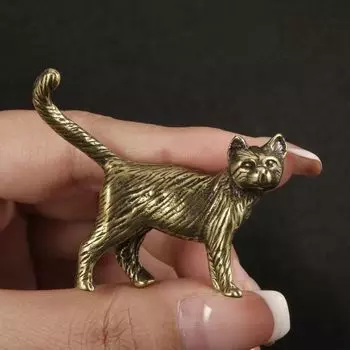 Миниатюрная медная статуэтка кошки