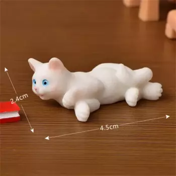Миниатюрная статуэтка котенка из смолы MOONBIFFY