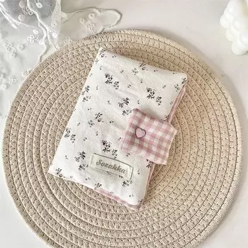 Блокнот с цветочным узором