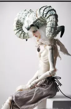 Новая бесплатная роговая кукла bdj sd 1/3 Mephisto Boy Pheles Eyes с подвижными пальцами BJD Производитель Низкая цена точечный макияж
