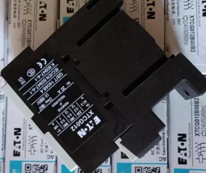 Новый контактор переменного тока EATON DILM7-10C 220-230 В 50 Гц