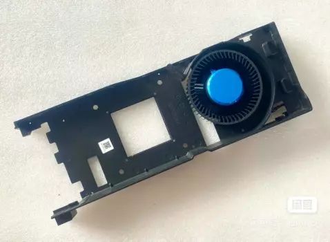 Оригинальная рамка и вентилятор для видеокарты NVIDIA RTX5000