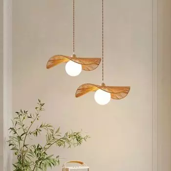 Подвесная люстра HomeLover из ротанга