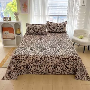 Простыня Juego De Tres Piezas En La Cama