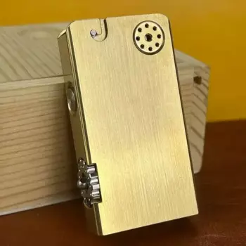 Редкая латунная топливная зажигалка, полуавтоматическая бензиновая зажигалка, катапульта, функция зажигания, коллективная керосиновая зажигалка