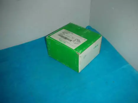 Schneider контактор LC1D40F7C Фотоэлементы