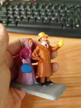 Статуэтка из канифоли