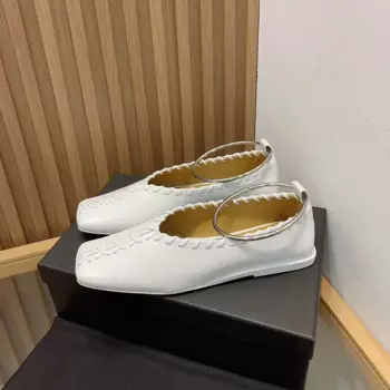 Туфли женские из натуральной кожи, на низком каблуке, Размеры 35-40