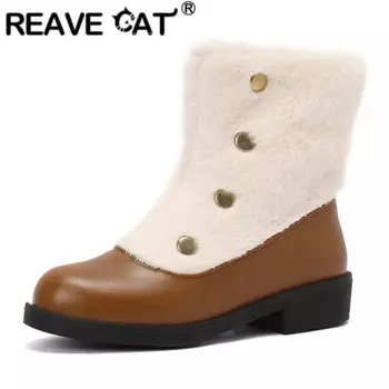Женские ботильоны с круглым носком REAVE CAT, повседневные ботильоны на толстом каблуке 3,5 см, украшение 46, 47, 48