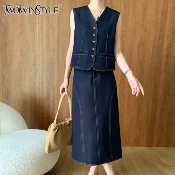 Женский джинсовый костюм TWOTWINSTYLE, голубой Элегантный комплект из двух предметов, жилет с V-образным вырезом и длинными рукавами, юбка трапециевидной формы с высокой талией на лето