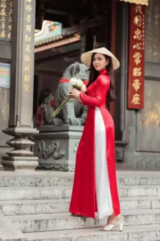 Женское длинное платье-Ципао Aodai Vetnam, традиционное вьетнамское платье красного цвета