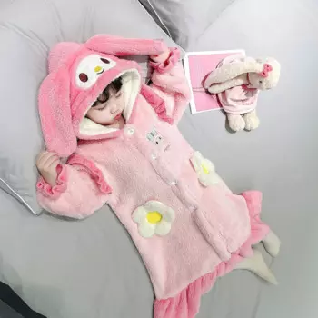 Зимний детский фланелевой халат Kawaii Cinnamoroll Kuromi, ночной халат в стиле аниме Sanriogirls, мягкая плюшевая одежда для сна, корейская домашняя пижама