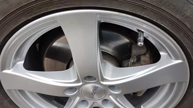 Литые колесные диски Dezent