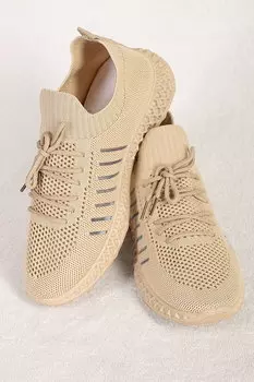 Платье с поясом