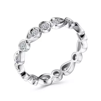 Кольцо с 24 бриллиантами белое золото 585