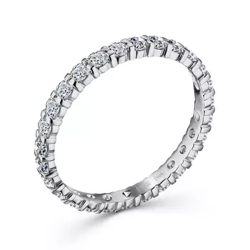 Кольцо с 28 бриллиантами белое золото 585