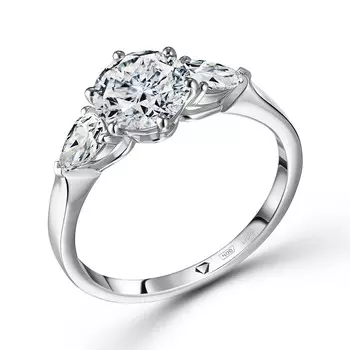 Кольцо с 3 бриллиантами белое золото 750