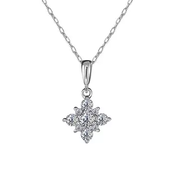 Подвеска с 9 бриллиантами белое золото 585