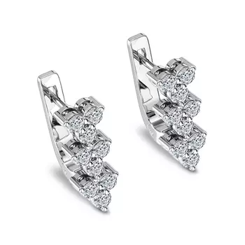 Серьги с 18 бриллиантами белое золото 585