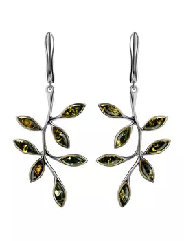 Изящные удлинённые серьги с зелёным янтарём «Жимолость»