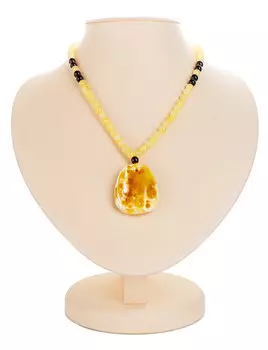 Эффектное янтарное колье с подвеской «Лаура»