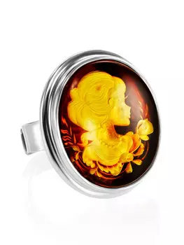 Кольцо «Элинор» из натурального янтаря с резьбой