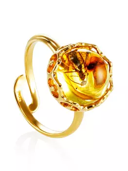 Кольцо «Клио» с янтарём с включением мухи