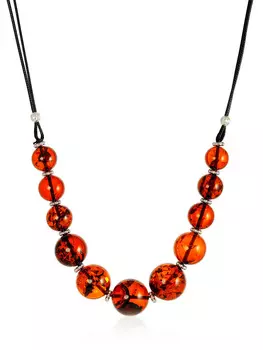 Колье из натурального янтаря на шнурке «Шары»
