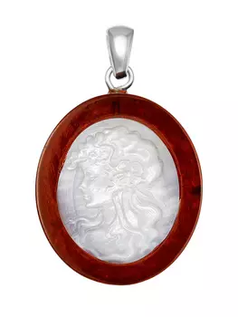 Кулон с резьбой на перламутре в оправе из натурального янтаря «Элинор»