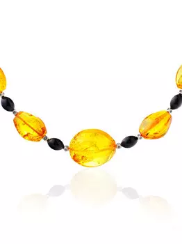 Яркое стильное колье из натурального балтийского янтаря двух цветов