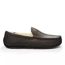 UGG Ascot