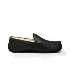 UGG Ascot