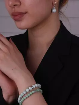 Браслет из ангелита 6 мм "Green Apple"