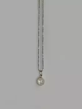 Колье-цепь с малой подвеской из лунного камня